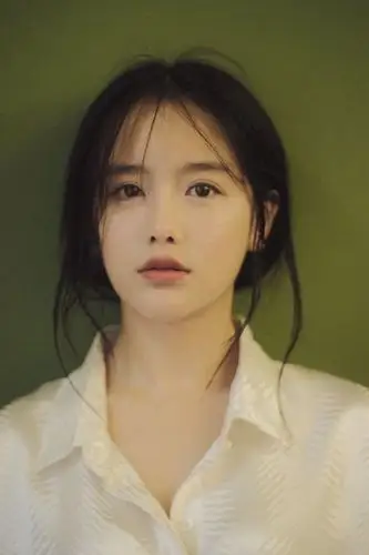 娱乐圈来自四川的90后女星,吴谨言,蒋佳恩,你喜欢哪一个?