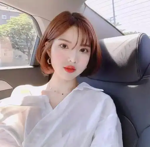 胖女孩剪什么短发好看(胖女孩的发型短发减龄)