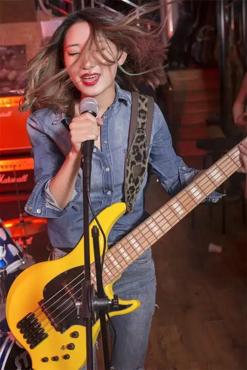 摇滚|摄影|人像摄影|黑白映像摄影_原创作品-站酷zcool