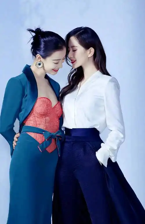 明星双人写真大pk:杨幂秀美腿,马伊琍好土气,胡歌霍建华封神