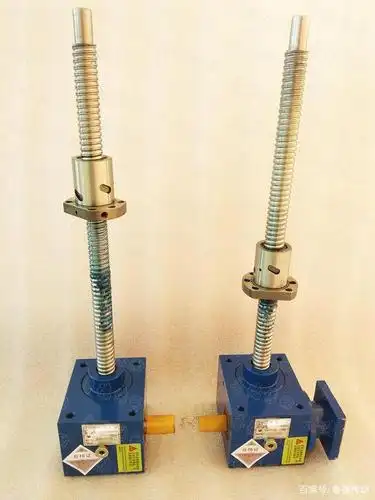 伺服电机与丝杆升降机配合使用可以满足更高的精度要求