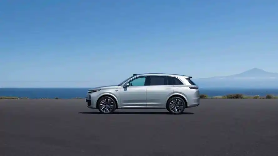 98万元起 理想l7正式上市 5座布局/两种配置可选-水滴汽车