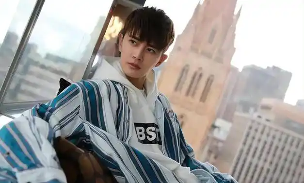 卓伟预告r姓古装男星大瓜,出轨且欺骗感情,任嘉伦又被无辜牵连|欢瑞