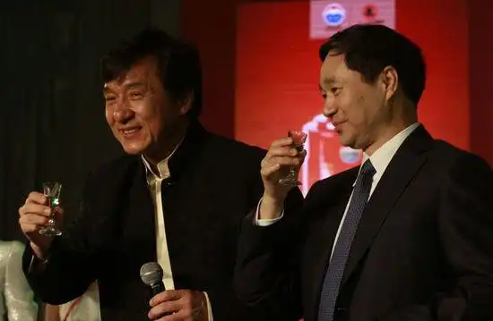 茅台为何要请成龙代言?