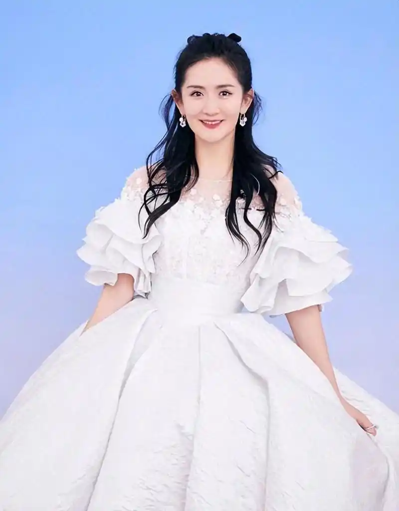 谢娜二胎后患产后抑郁 张杰在谢娜产后抑郁的时候挺身而出,成为谢娜的