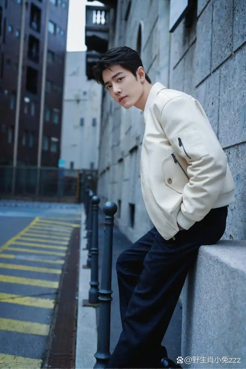 星河滚烫你是人间理想[心]#肖战