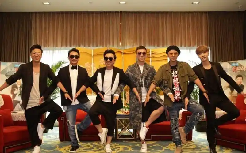 张艺兴隔空"怀念"罗志祥,六人或有希望重聚_极限挑战_节目_时候