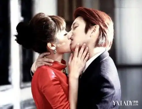 【图】金希澈和雪芙接吻照片引热议 吸血夫妇是我结尺度大的夫妇