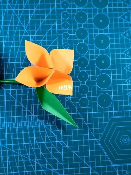 好看的纽扣花折纸视频