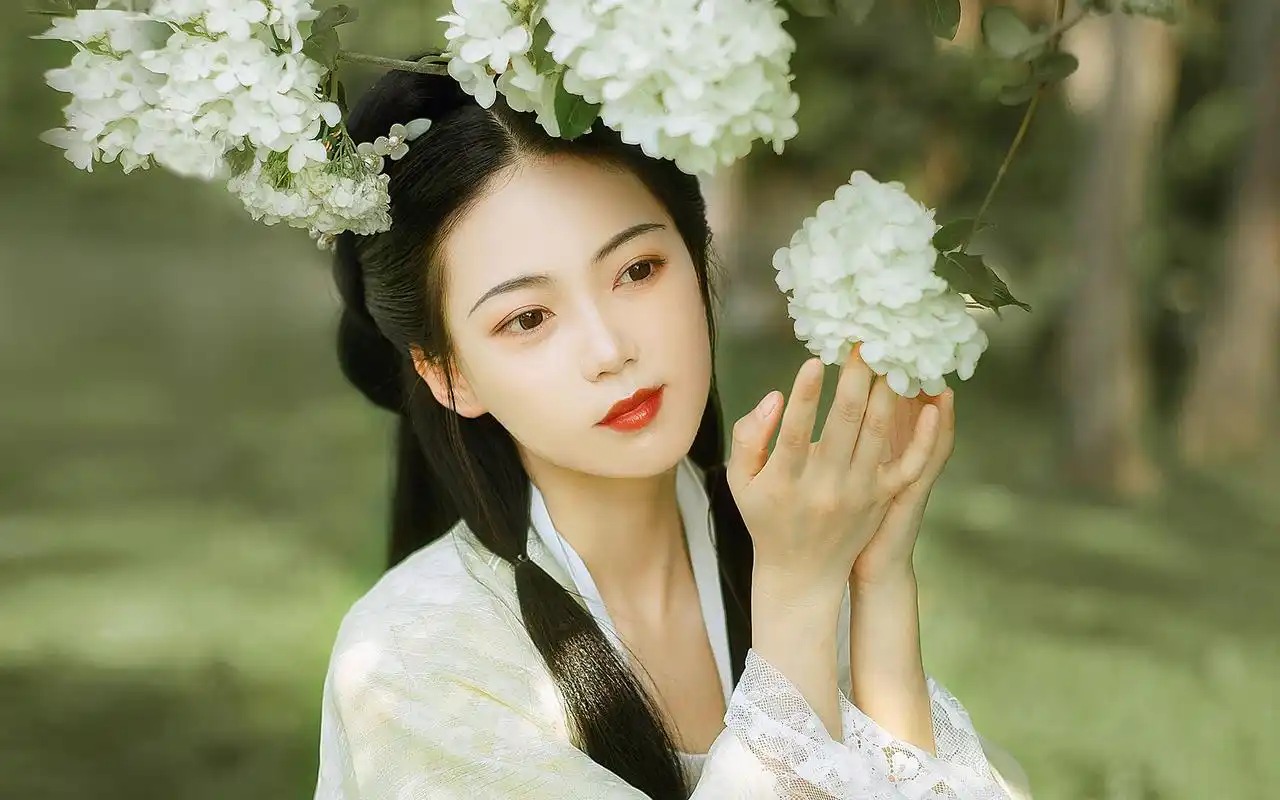 首页 桌面壁纸 美女壁纸 古风美女花间唯美高清桌面壁纸 (4/ 5) 2020