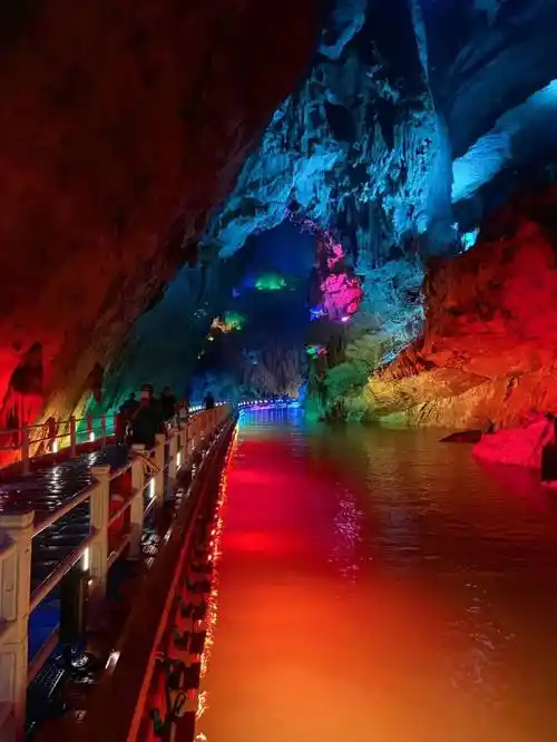 宜春到恩施旅游游玩要多少钱宜春到恩施旅游游玩攻略及费用