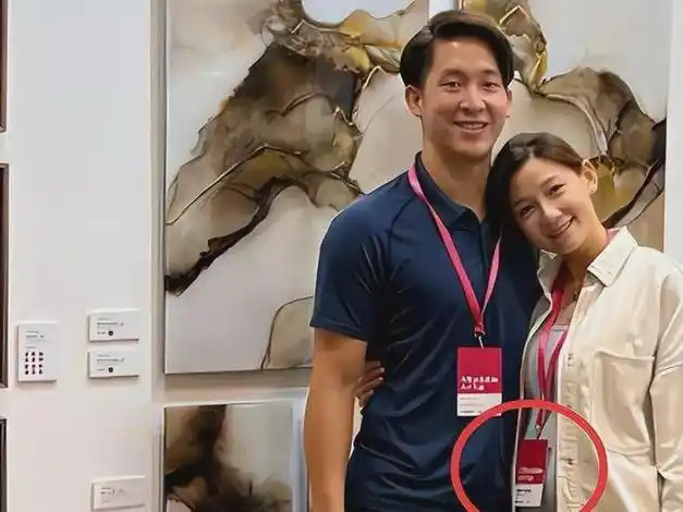 少女神探|朱玲玲又抱新孙,与继子关系仍不和,儿媳晒产后素颜照显憔悴