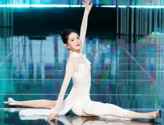 狗仔曝谢娜怀三胎!晒其大肚照称已孕4月,曝其婆婆重男轻女催生