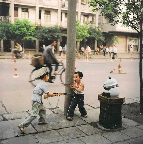 派谷老照片修复  80年代老照片 >正文