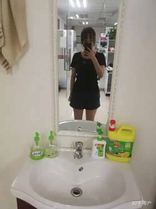 女生身高 160,体重106 斤真的胖吗?