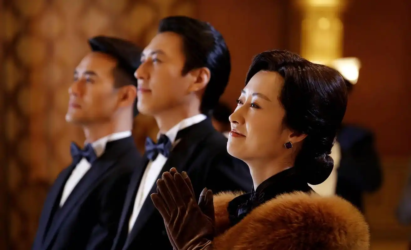 《伪装者》大火前,胡歌已爆红,靳东王凯查无此人