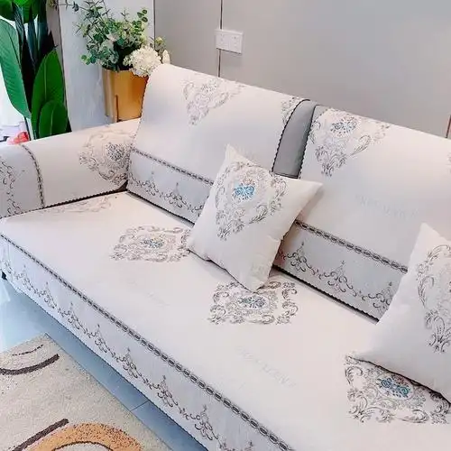 通用防滑皮沙发套罩新款2023简约现代轻奢坐垫子定做沙发垫子四季