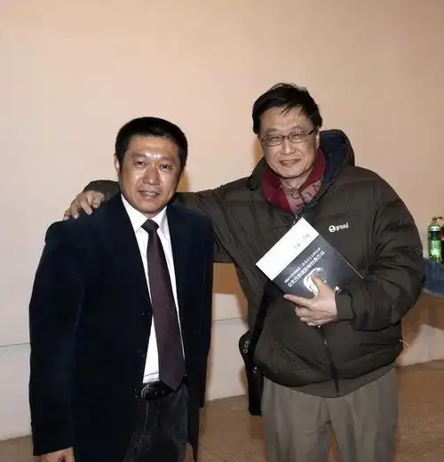 王文澜:与倪萍离婚,弃生病儿子,被骂18年,今70岁一人生活