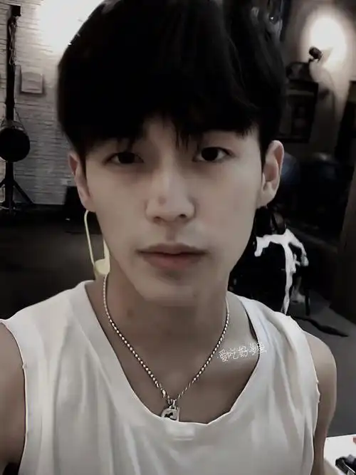 余庆伟117短暂健身直播