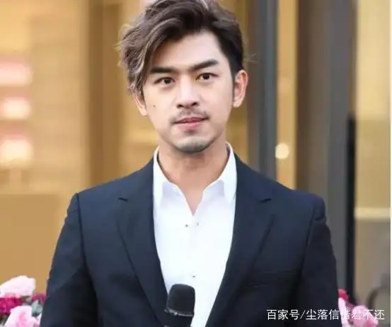 当下最流行的胡型,中国男人也一样适合留胡子,最性感的还属他