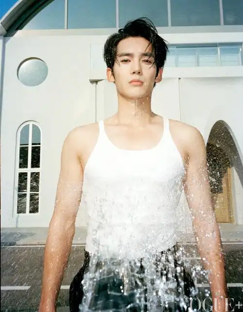 我们都爱看帅气肌肉小狗爆青筋是没错啦,但这种自然呈现的荷尔蒙真是