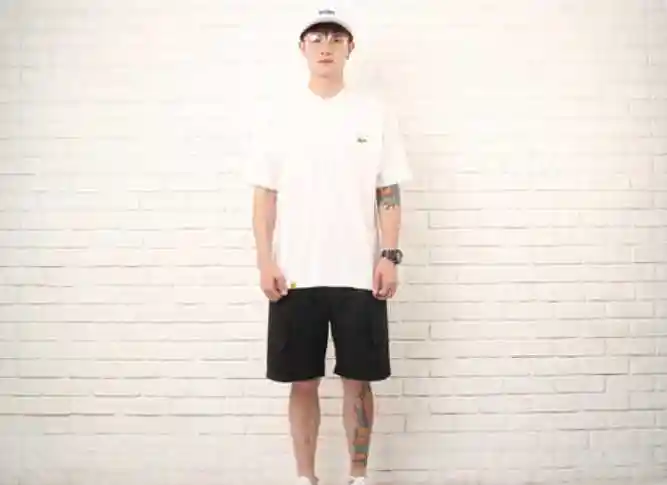 180140衬衫标准大小衬衫尺码身高180体重140体型偏瘦应该买多大