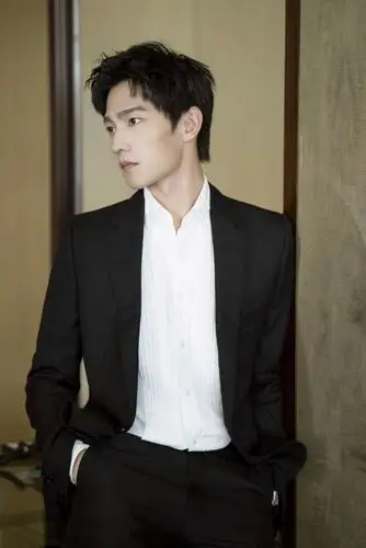 2020杨洋品牌活动_图片_视频集锦-爱豆app