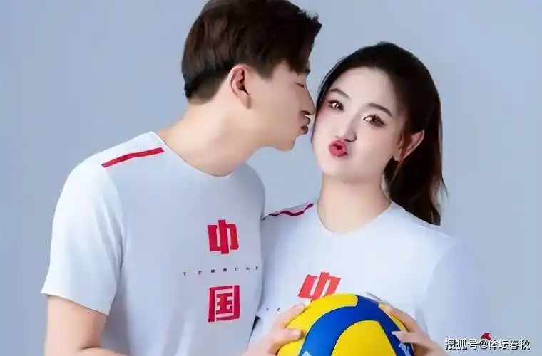 下嫁梁文博,效力北京北汽,号称"女排迪丽热巴"_王佳_球迷_照片