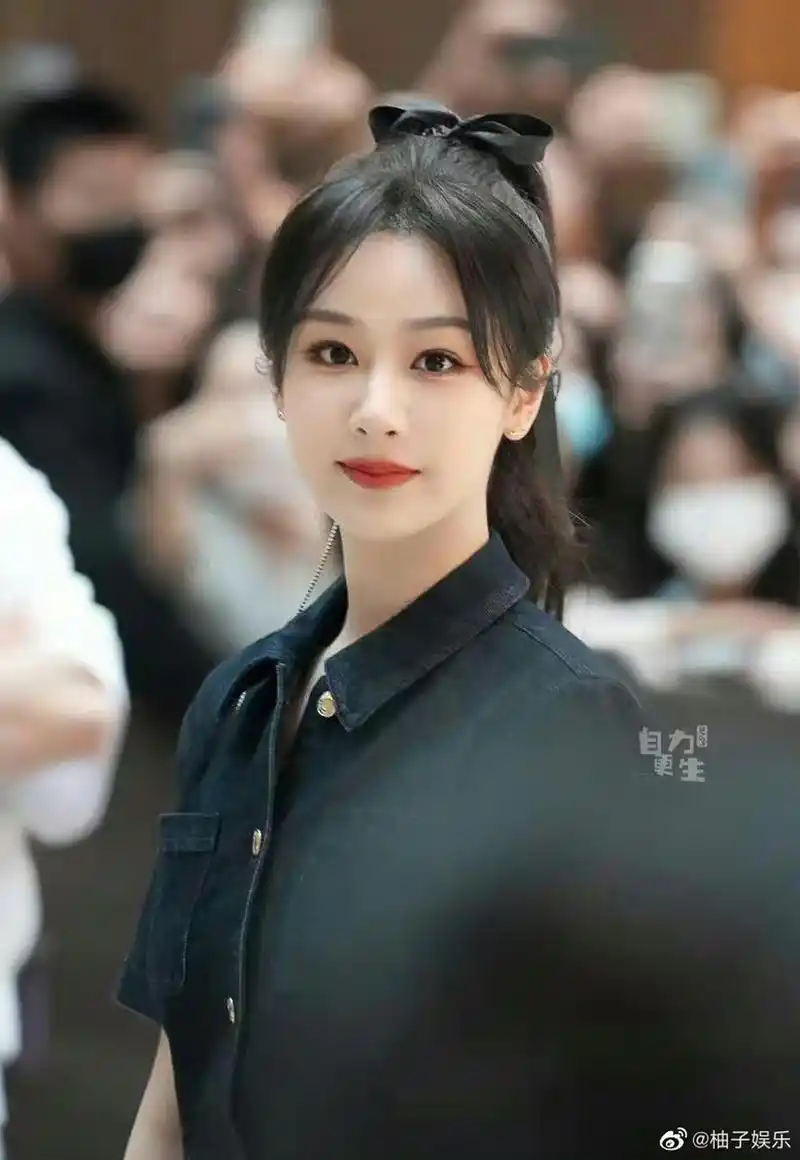 杨紫,越来越漂亮了#娱乐最前沿# #明星# #每日娱乐播报