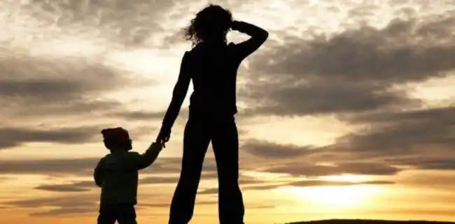 缺乏安全感的单亲妈妈如何给孩子安全感?