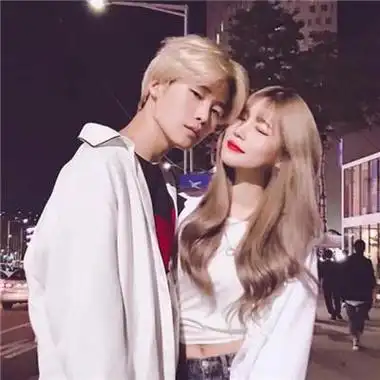 2021最火情侣头像双人合照超拽超酷好看的情侣头像图片