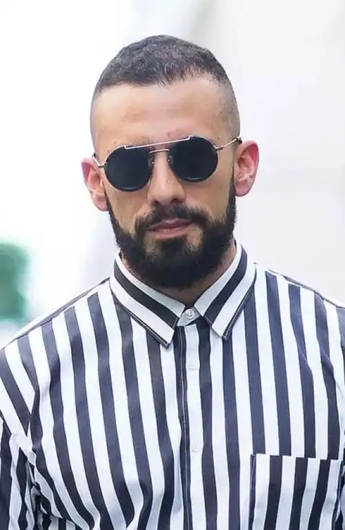 秃头不要怕盘点10种超时尚秃发造型让你依旧自信帅气