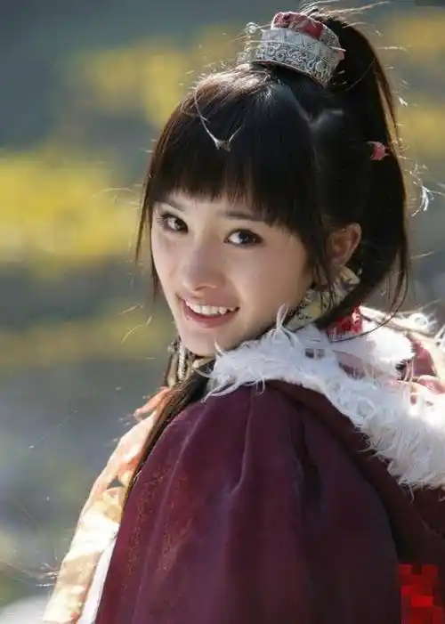 杨幂活出了分手女人最狠的样子坦言凭什么要别人了解你的辛苦