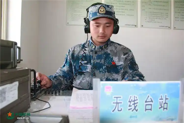 从"老末"到"领头雁",这个报务员咋做到的