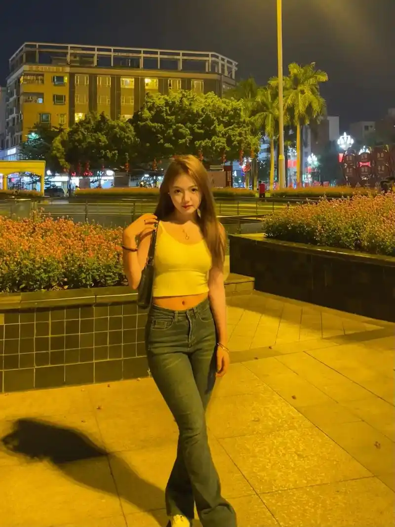 他删了我的一切开始存新的女孩子的照片.#原相机 #livep - 抖音