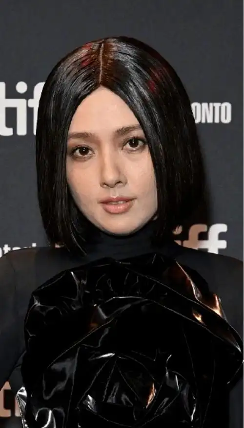 虞书欣被防爆?刘宇宁杨洋争一哥?郭碧婷怎么了?赵今麦争议?