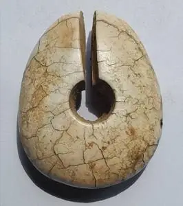 红山夏家店文化玉玦红山文化鸡骨白玦红山玉壁玛瑙玉璜天河石