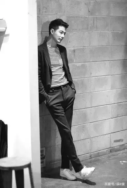 今日图集分享:赵寅成