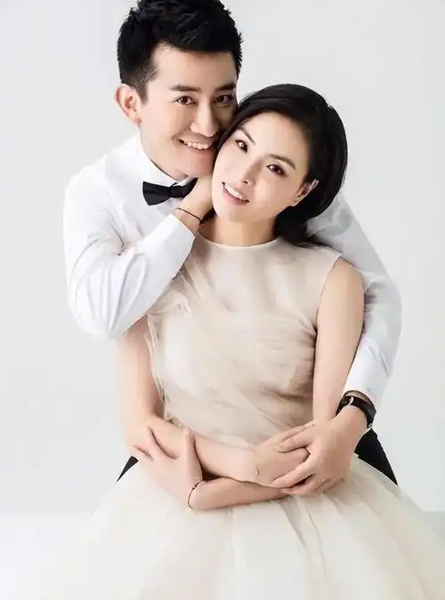 "郭晶晶好闺蜜"吴敏霞:拒绝霍启山后,转头嫁给了一个普通男人