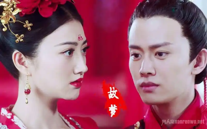 帝博时时彩平台:任嘉伦景甜热吻引众粉担忧 景甜任嘉伦宽衣依偎令遐想