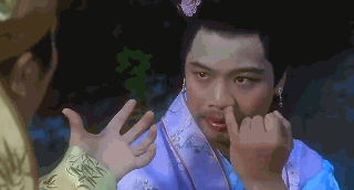 在搞笑的同时还要装做若无其事,没有一定的功力是表演不出来的 周星驰