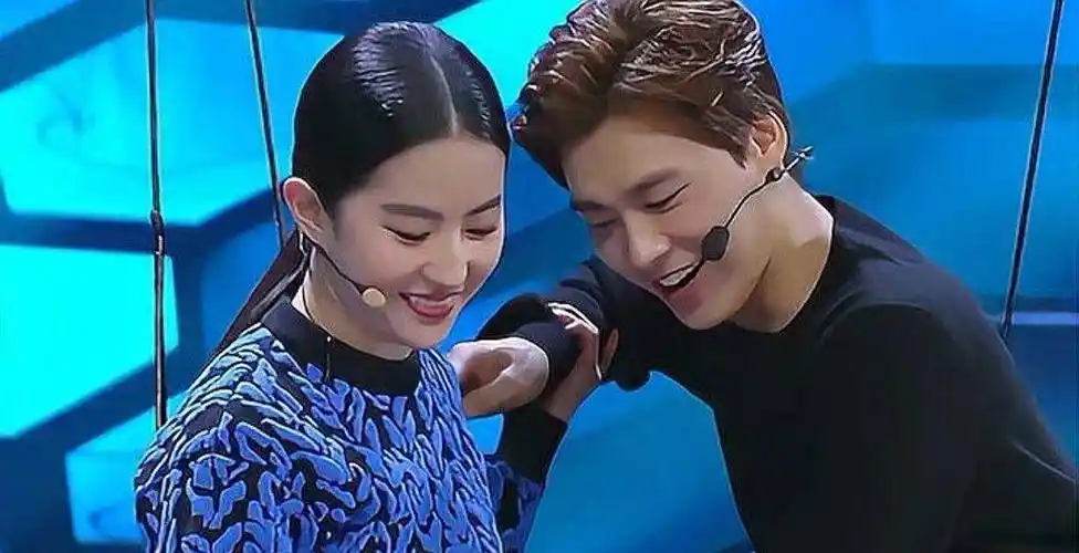 刘亦菲,李易峰不过目前神仙姐姐一心搞事业,《梦华录》豆瓣评分8.