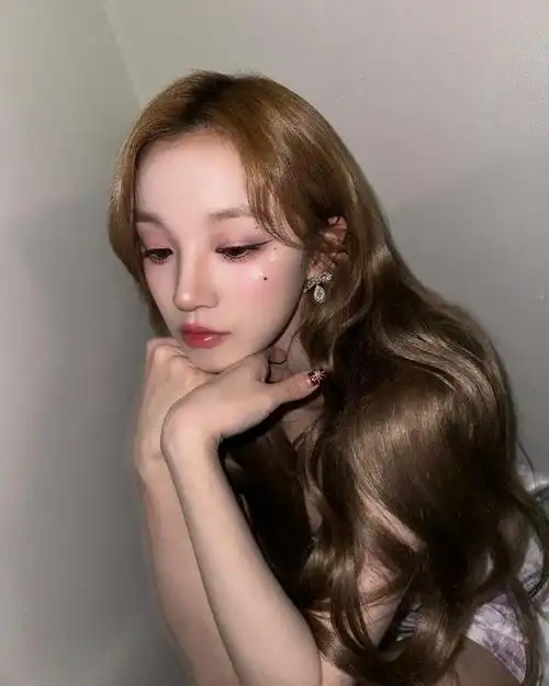 宋雨琦超话明媚火辣又鲜活,霸气大女主既视感!