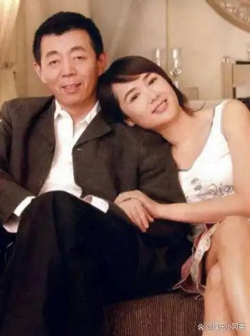 这一次真没办法了:56岁的老艺术家蒋雯丽走上了另外一条路