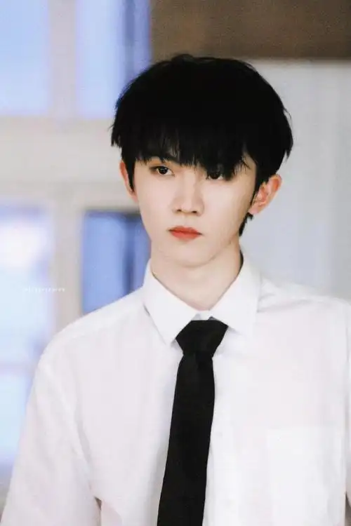 马嘉祺20岁生日纪录片上线