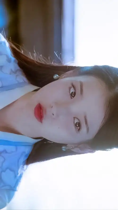 iu李知恩步步惊心丽解树手机壁纸图cr微博春野游记