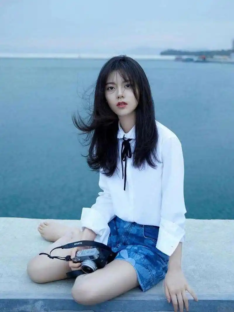 赵今麦美照收集 曾经的小女孩已经长大,有谁还记得她?