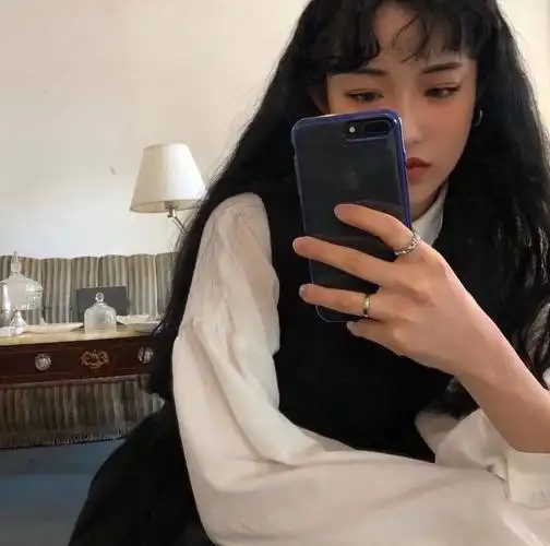 【女生头像】by 子莘分享头像/壁纸/背景图/明星ins/美图 以及其他