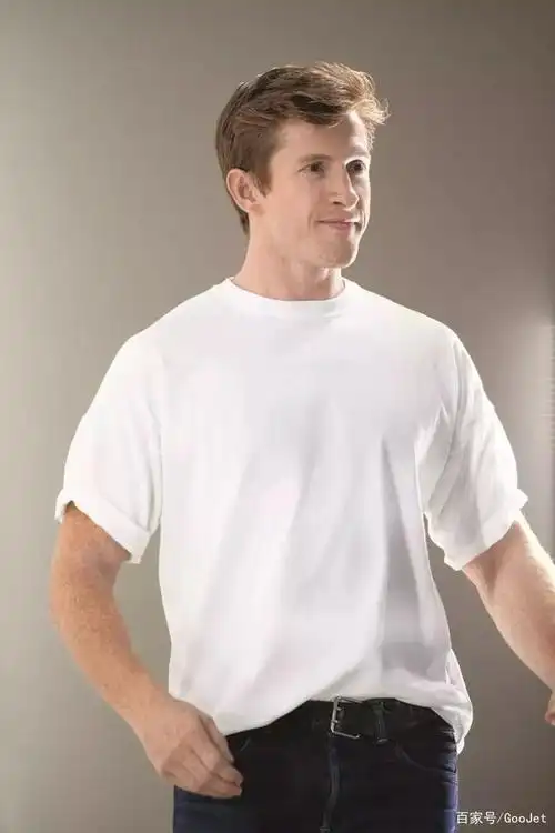 时尚圈新男神设计师daniel lee 完成了自己的封神大典!