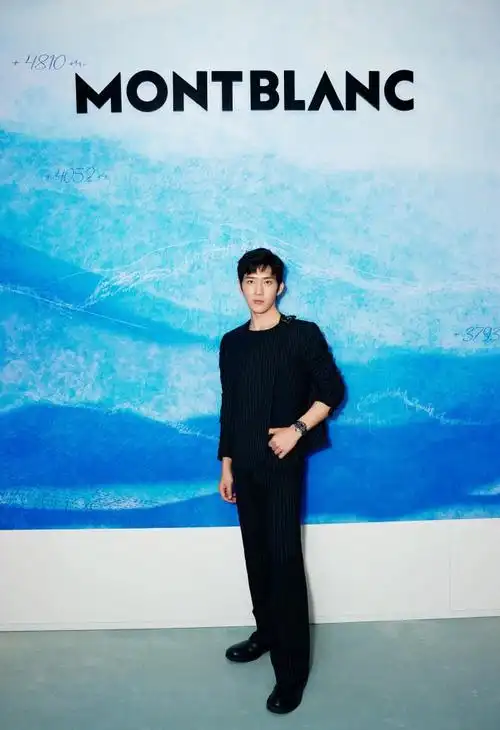 #万宝龙全球品牌大使井柏然##钟表与奇迹2024##深海攀登 冰川寻境#